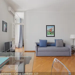 Brera In Garibaldi Apartment