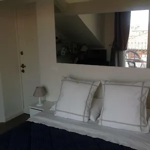 Pied A Terre With Terrazza In Center Apartment