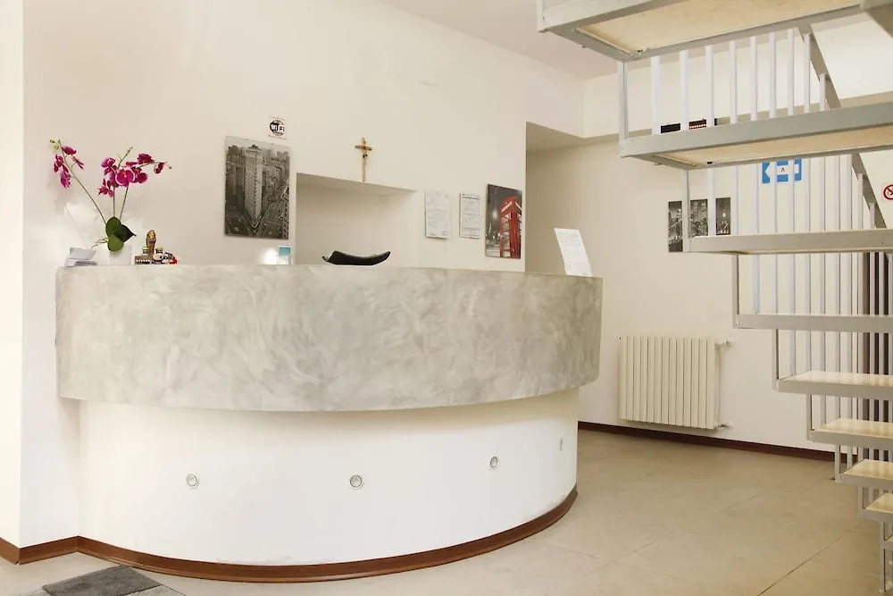 ***  Hotel Poma Milan Italy