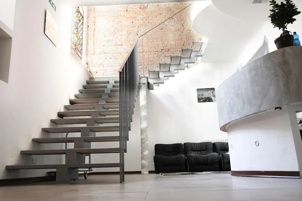 Hotel Poma Milan 3*,