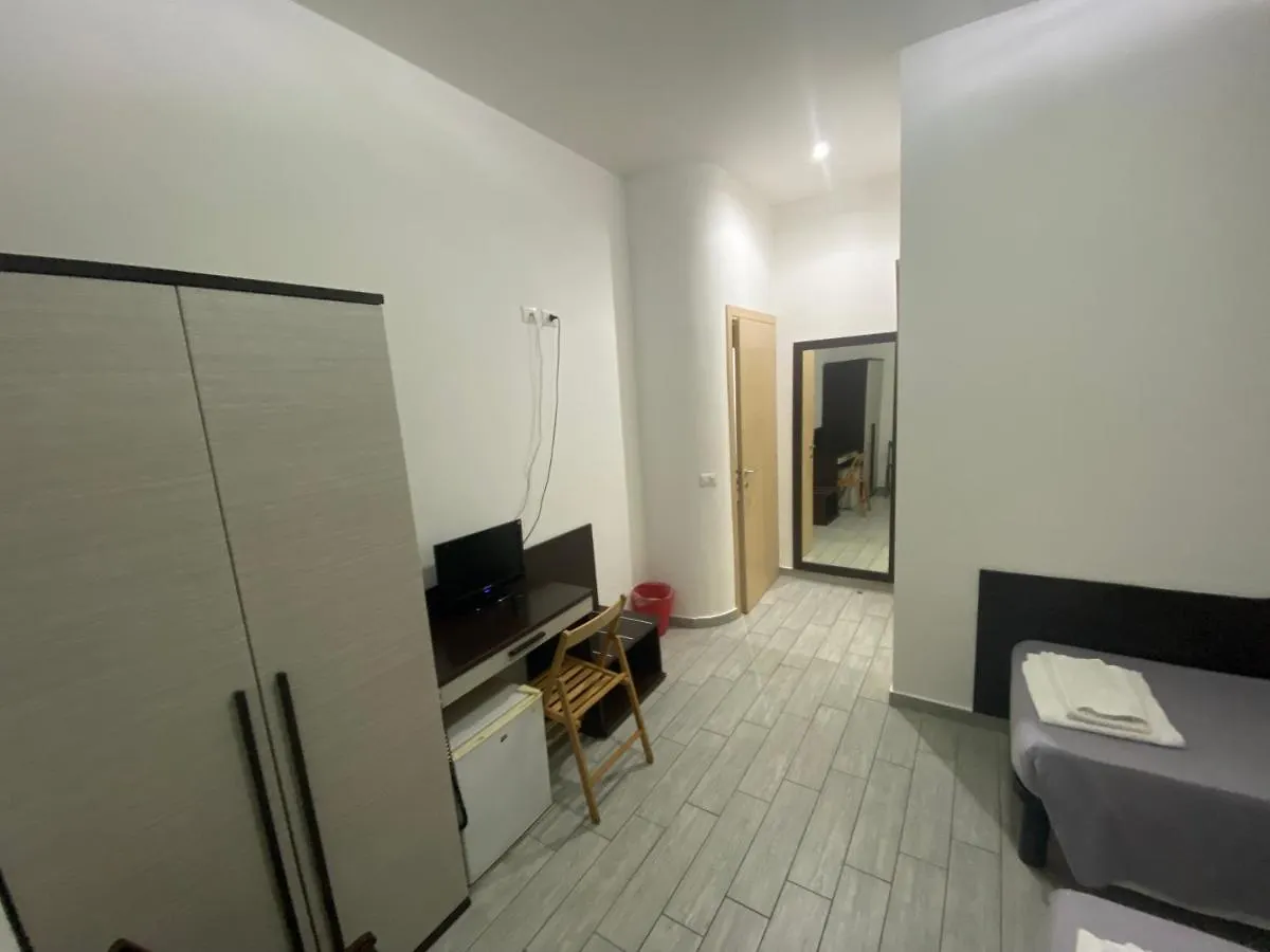 HOTEL Poma Mediolan